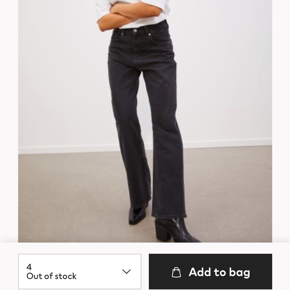 H&M wide leg jeans size 4. New with tags